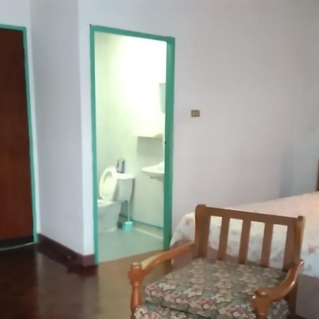 Devika Fe Hotel Джомтиен Бийч Екстериор снимка