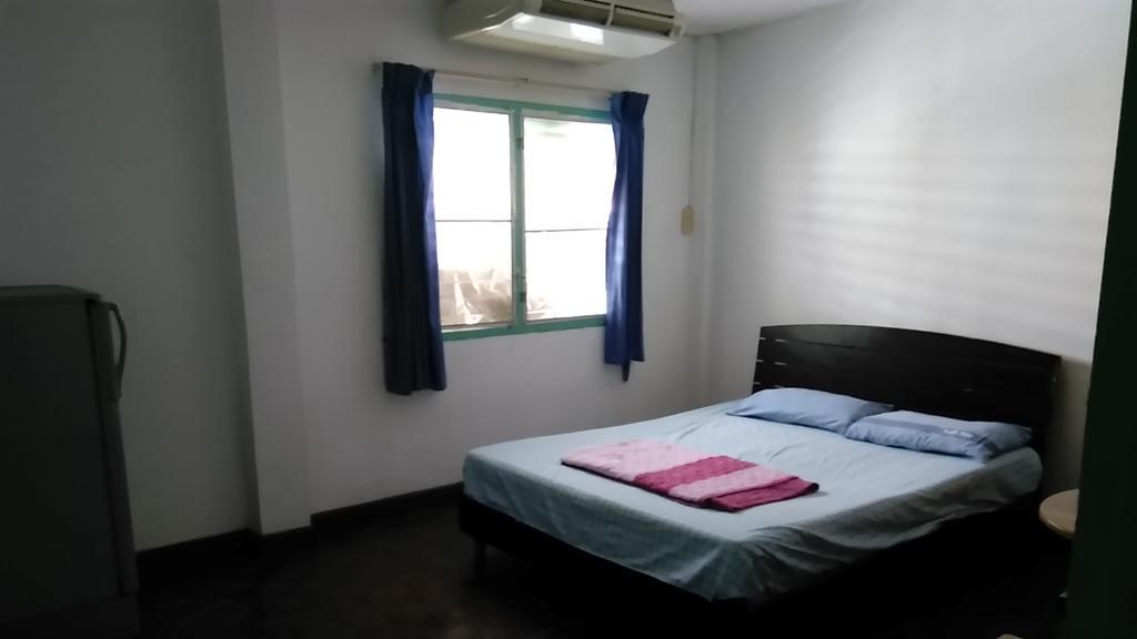 Devika Fe Hotel Джомтиен Бийч Екстериор снимка